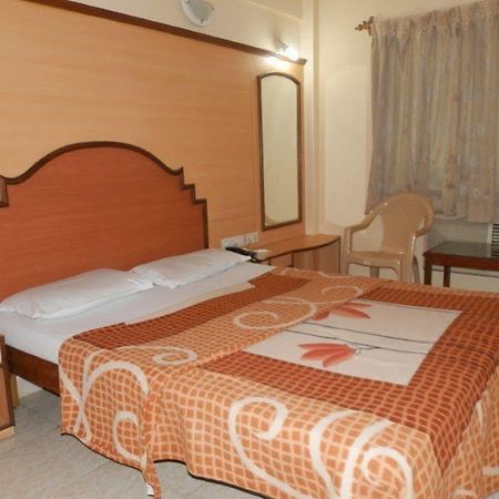 Hotel Shree Damodar Regency Мадгаон Екстериор снимка